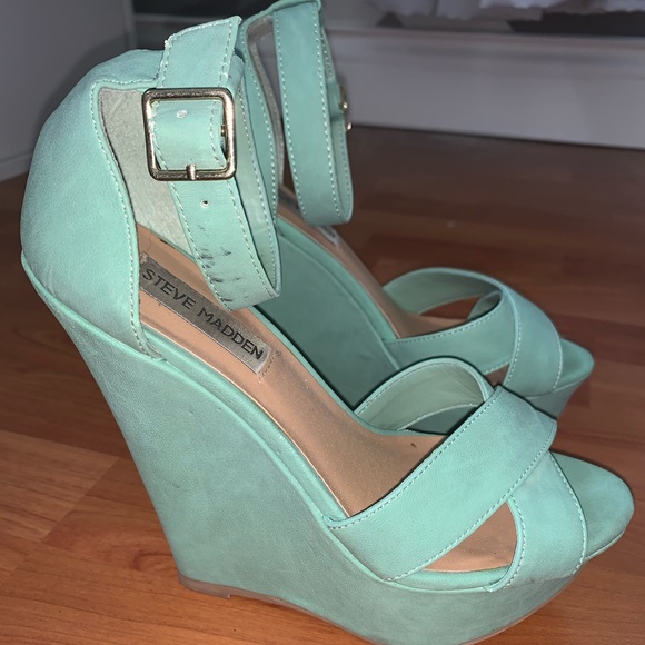 Steve Madden Heels - Picture 3 of 6